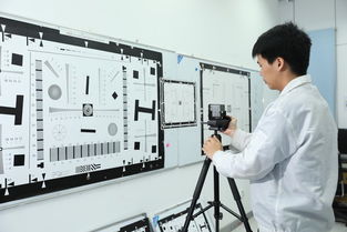 探秘品質巔峰 走進OPPO R15背后的極致工廠，洞見計算機技術新標桿